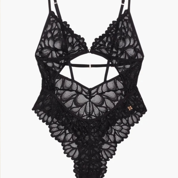 Savage X Fenty Savage Not Sorry Lace Bodysuit Set - Picture 4 of 14